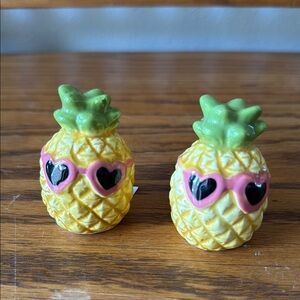 Salt and pepper shakers